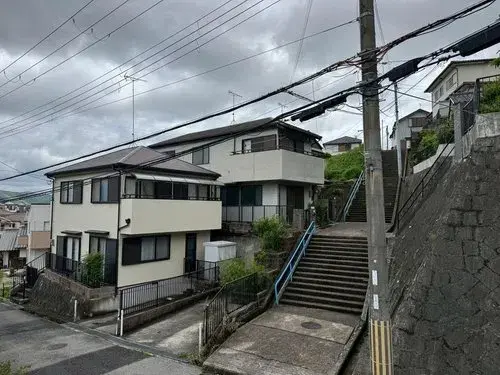 Akiya in Kobe
