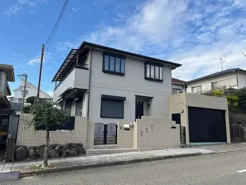 Akiya in 川西市