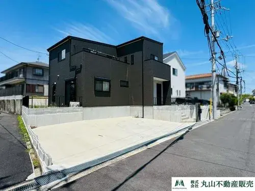Akiya in Kammaki Town