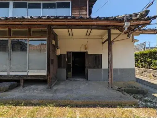 Akiya in Yurihama Town