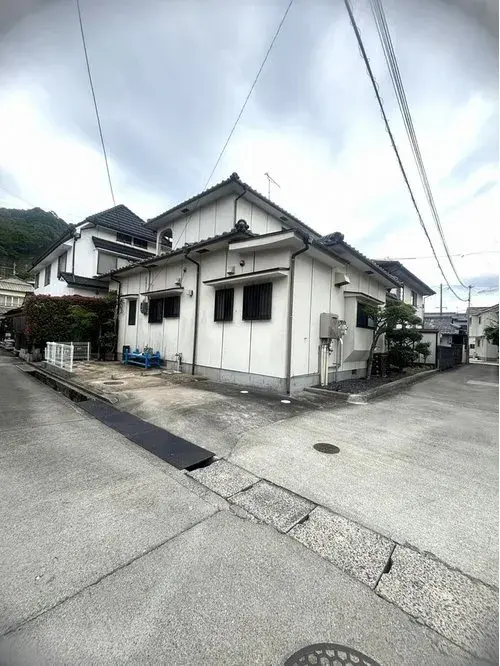 Akiya in Kure