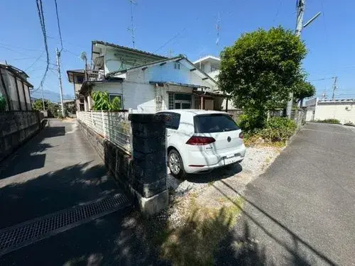 Akiya in Shikokuchuo