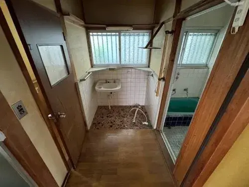 4DK Property Shikokuchuo City Ehime Prefecture (17)