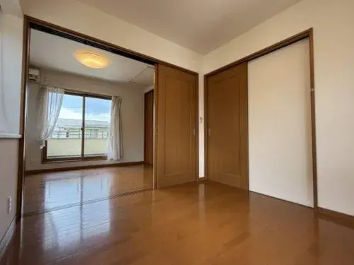 2-Story LDK over 15 Tatami Mats Unit, Matsuyama City, Ehime Prefecture (8)
