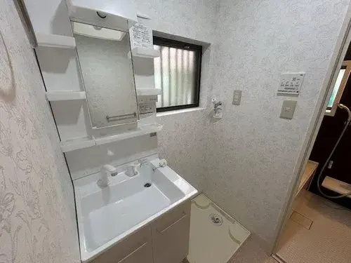 4LDK Matsuyama City Ehime Prefecture (11)