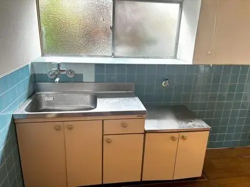5DK Property in Matsuyama City, Ehime Prefecture (12)