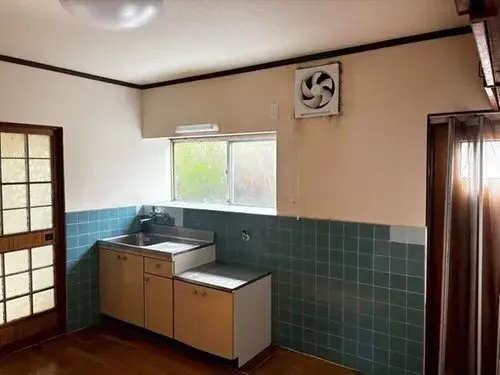 5DK Property in Matsuyama City, Ehime Prefecture (7)
