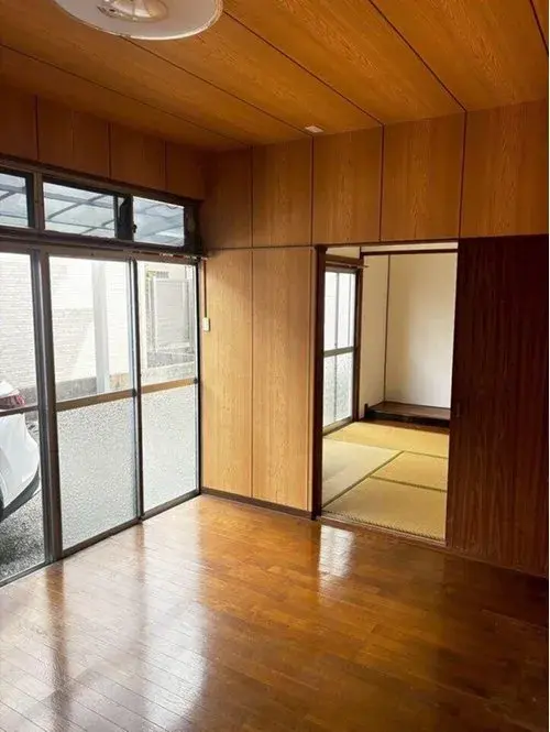 5DK Property in Matsuyama City, Ehime Prefecture (8)