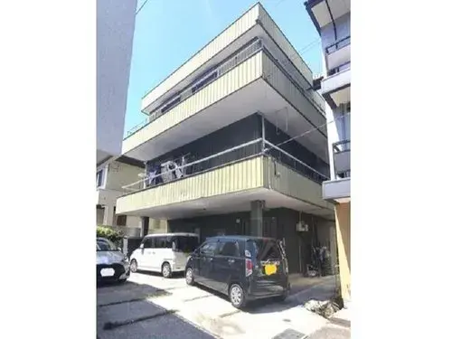 Akiya in Kochi