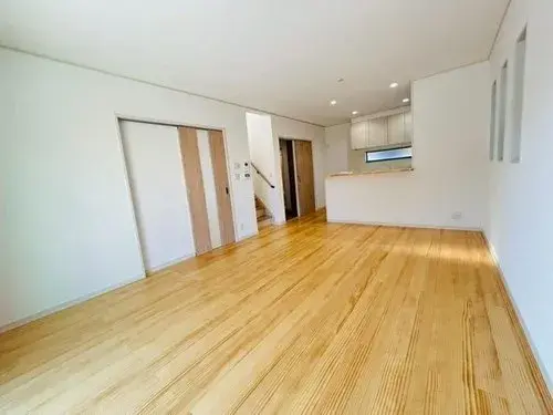 Over 15 Tatami LDK 2-Story House Oita City Oita Prefecture (3)