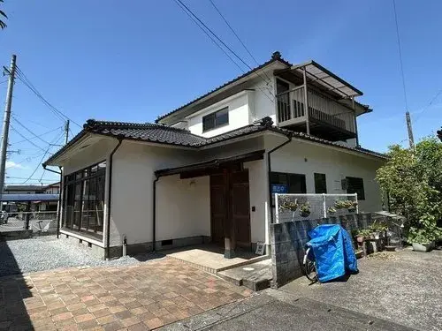 Akiya in Hita