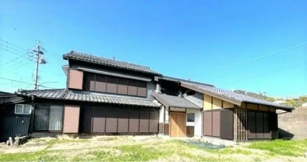 Akiya in Gamagori