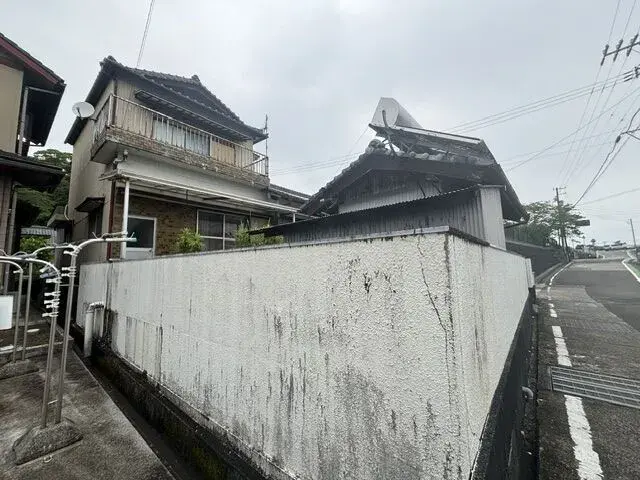 Slide 3