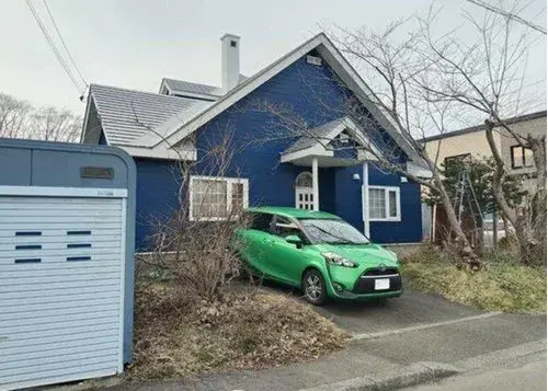 Akiya in Chitose