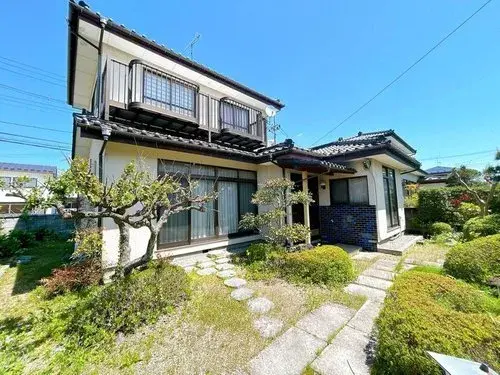 Akiya in Zaō Town