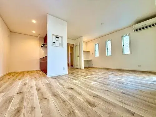 2-Story LDK House Chiba City Chiba Prefecture (3)