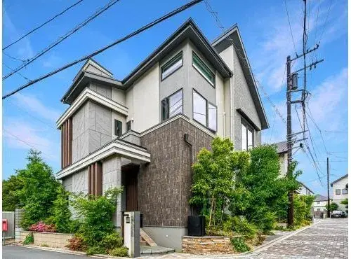 Akiya in Koganei