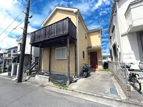 Akiya in Yokohama
