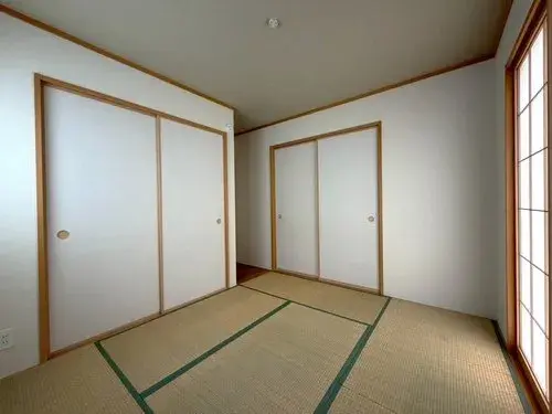 愛知県みよし市4LDK物件 (12)