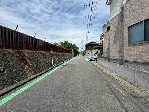 愛知県みよし市4LDK物件 (3)