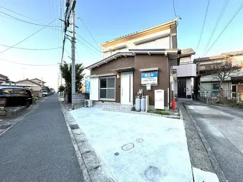 Akiya in Aisai