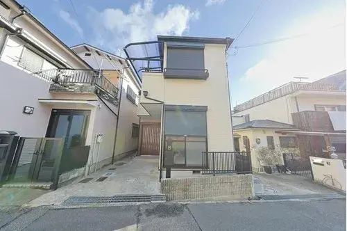 Akiya in Toyonaka