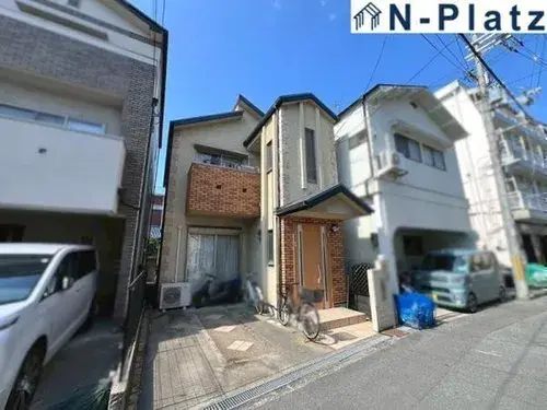 Akiya in Ville d'Osaka