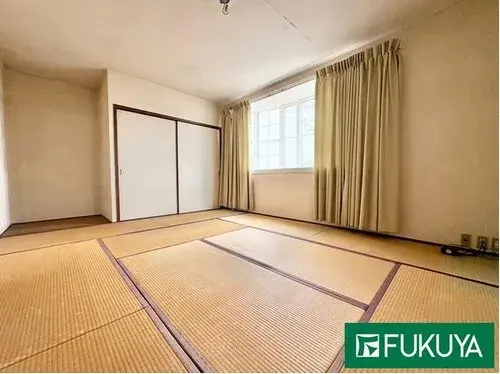 مبنى من 3+ طوابق بمدينة هيميجي محافظة هيوغو (2)