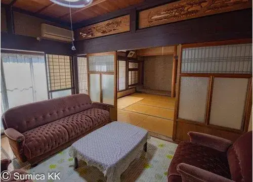 Akiya in Kainan