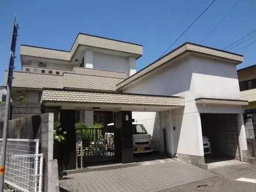 Akiya in Kochi