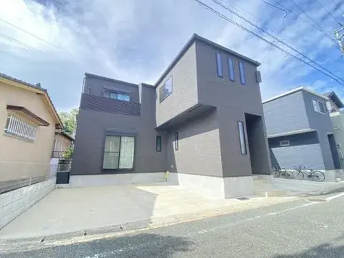 Akiya in Fukuoka