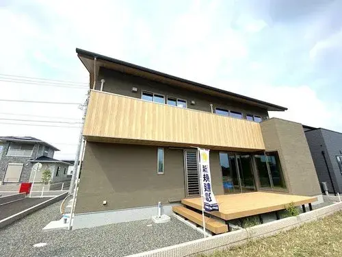 Akiya in Koshi