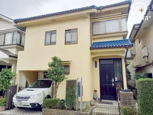 Akiya in Niiza