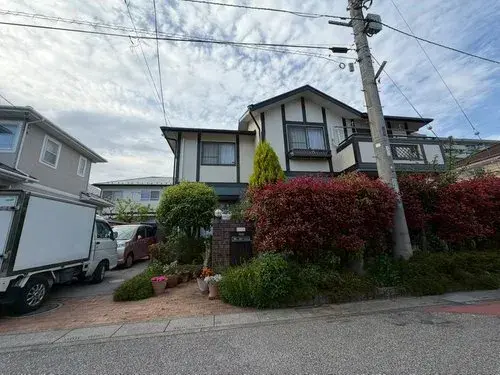 Akiya in Yoshikawa