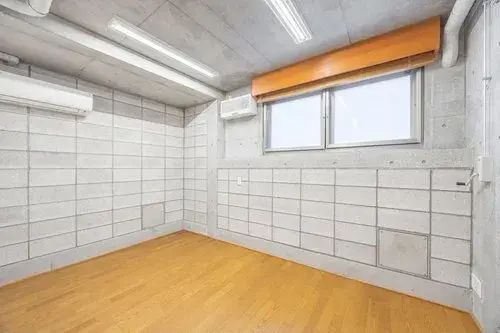Multi-Story Property with 20+ Tatami LDK Setagaya Ward Tokyo (5)