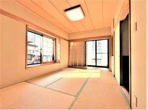 Kanagawa Yokohama 5LDK+S Property (14)
