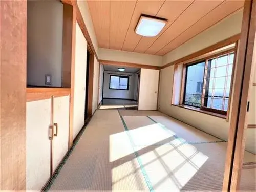 Kanagawa Yokohama 5LDK+S Property (9)