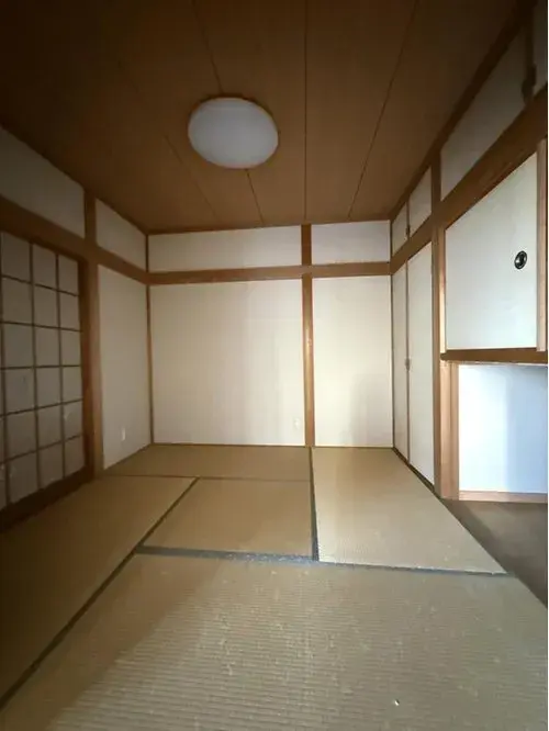 2-Story Two-Family House Ebina City Kanagawa Prefecture (6)
