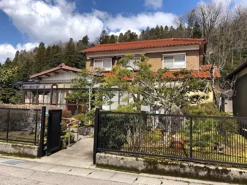 Akiya in Komatsu
