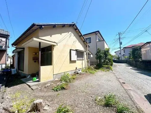 Akiya in Numazu