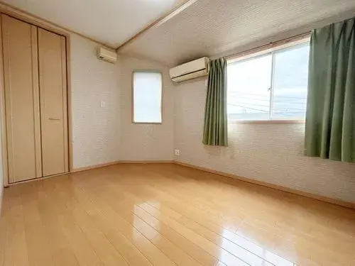 Detached House Neyagawa City Osaka Prefecture (5)