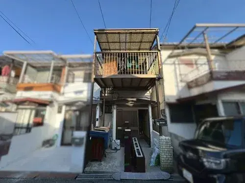 Akiya in Yao