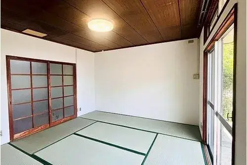 Residencia con Amplio Almacenamiento, Nishinomiya, Prefectura de Hyogo (2)