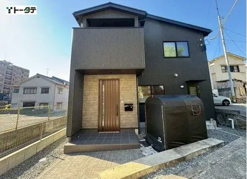 Akiya in Kure