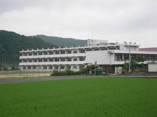 7LDK Aki Takata City Hiroshima Prefecture (5)