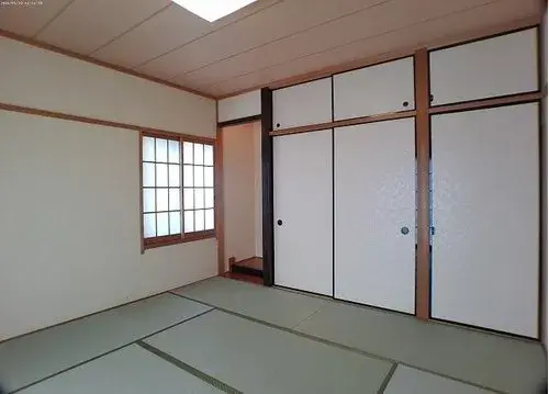 4LDK+S Property Shikokuchuo City Ehime Prefecture (9)