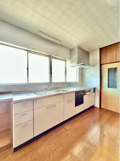 Ehime Prefecture Shikokuchuo City 7DK Property (11)