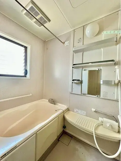 Ehime Prefecture Shikokuchuo City 7DK Property (12)
