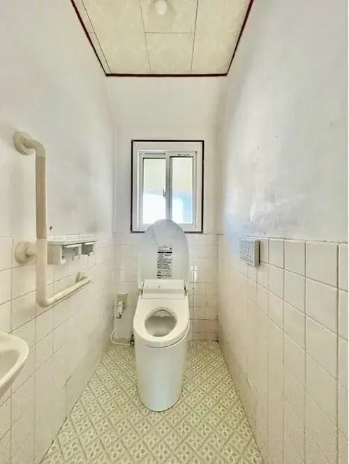 Ehime Prefecture Shikokuchuo City 7DK Property (13)