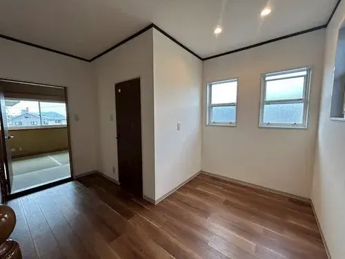 4LDK+S Property Matsuyama City Ehime Prefecture (3)